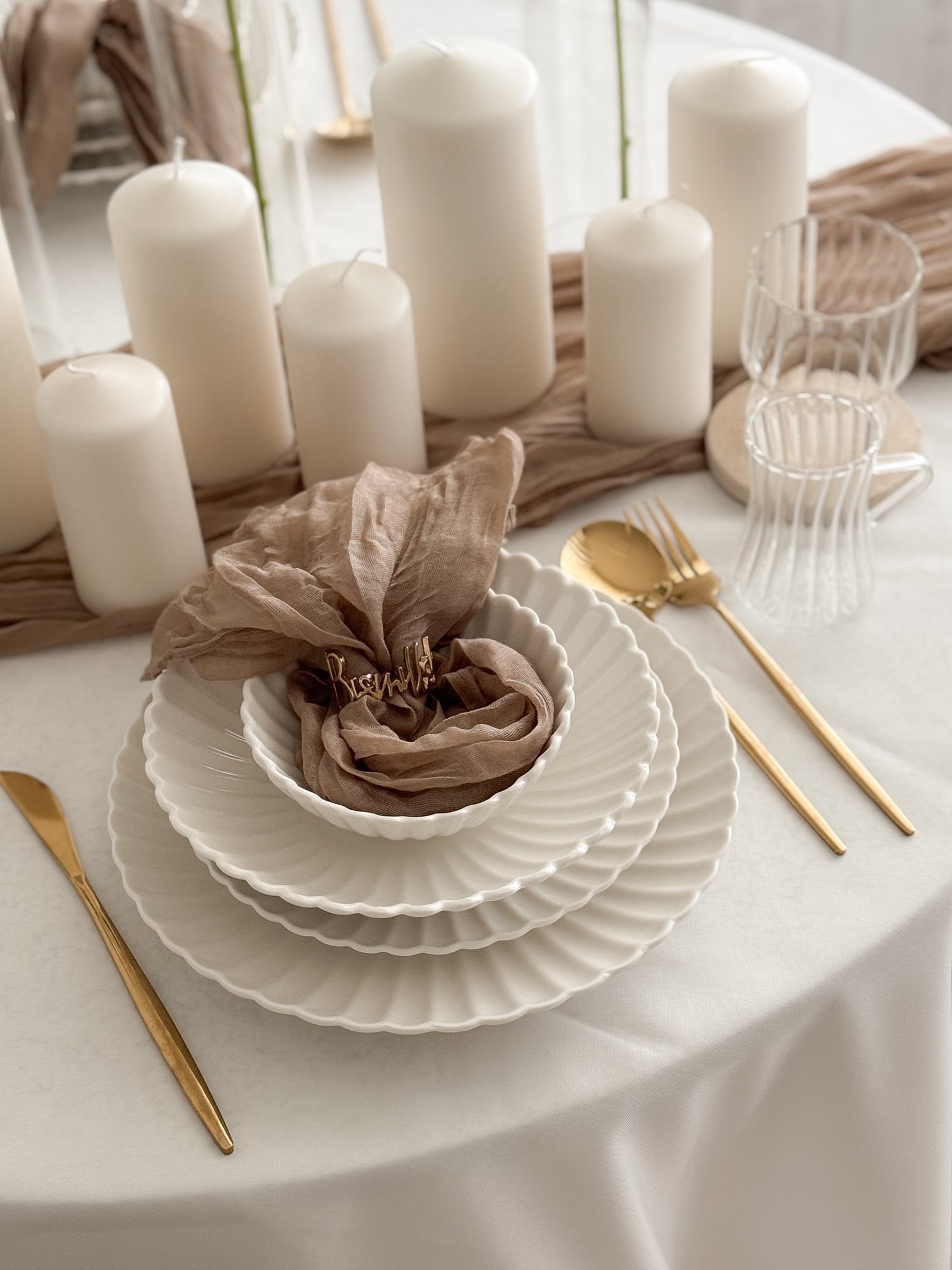 Lotus White Flower Teller-Set