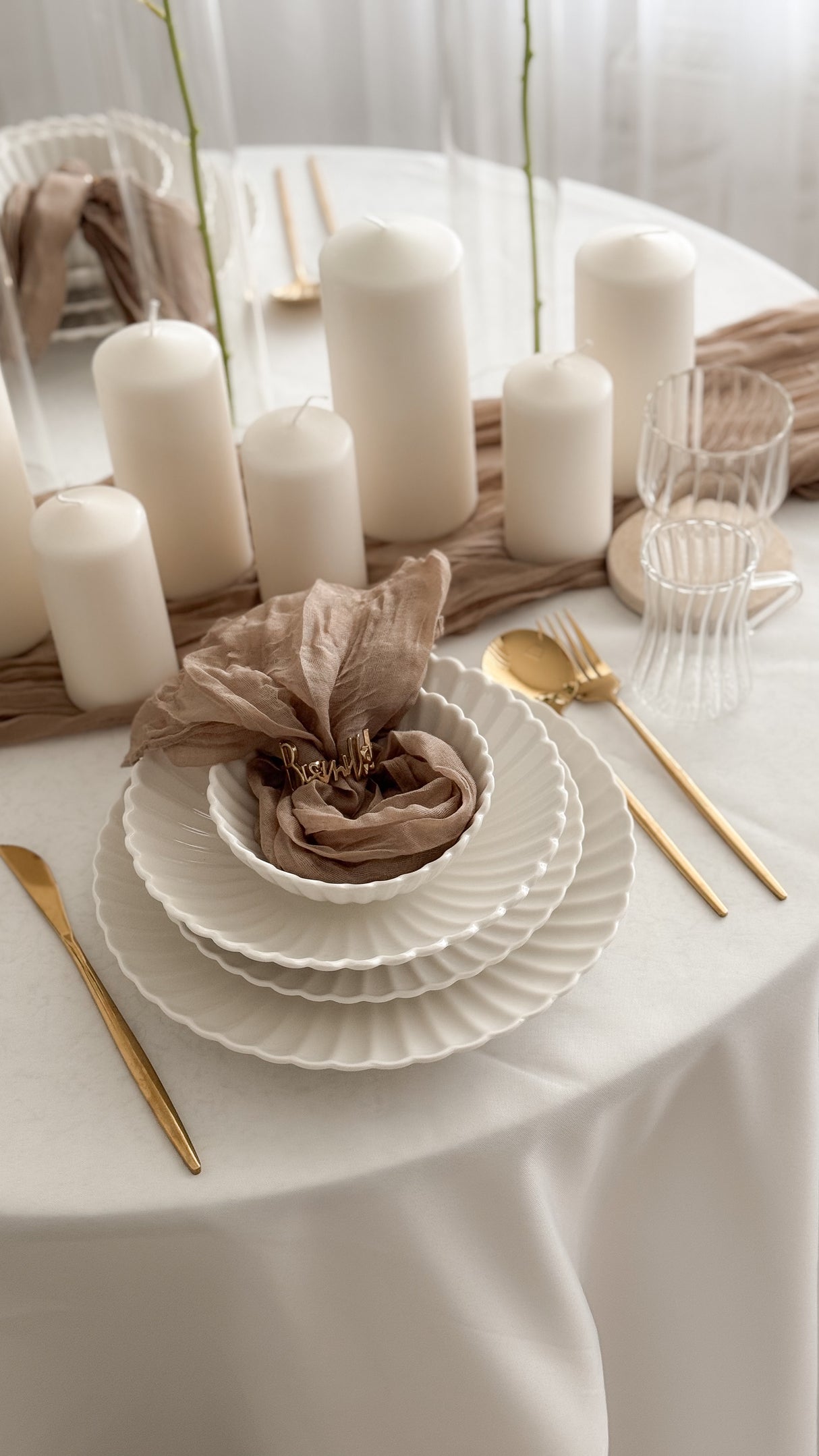 Lotus White Flower Teller-Set