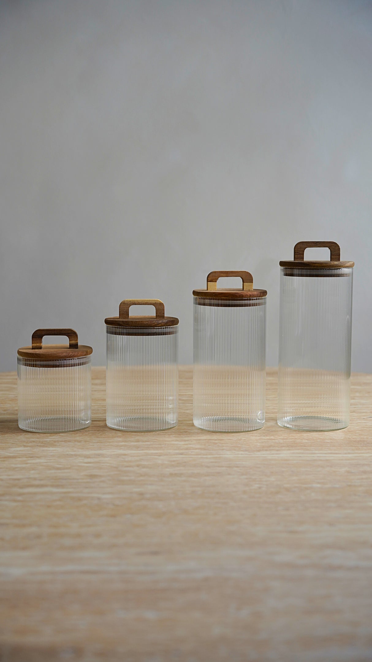 Riffle Vorratsdose mit Henkel