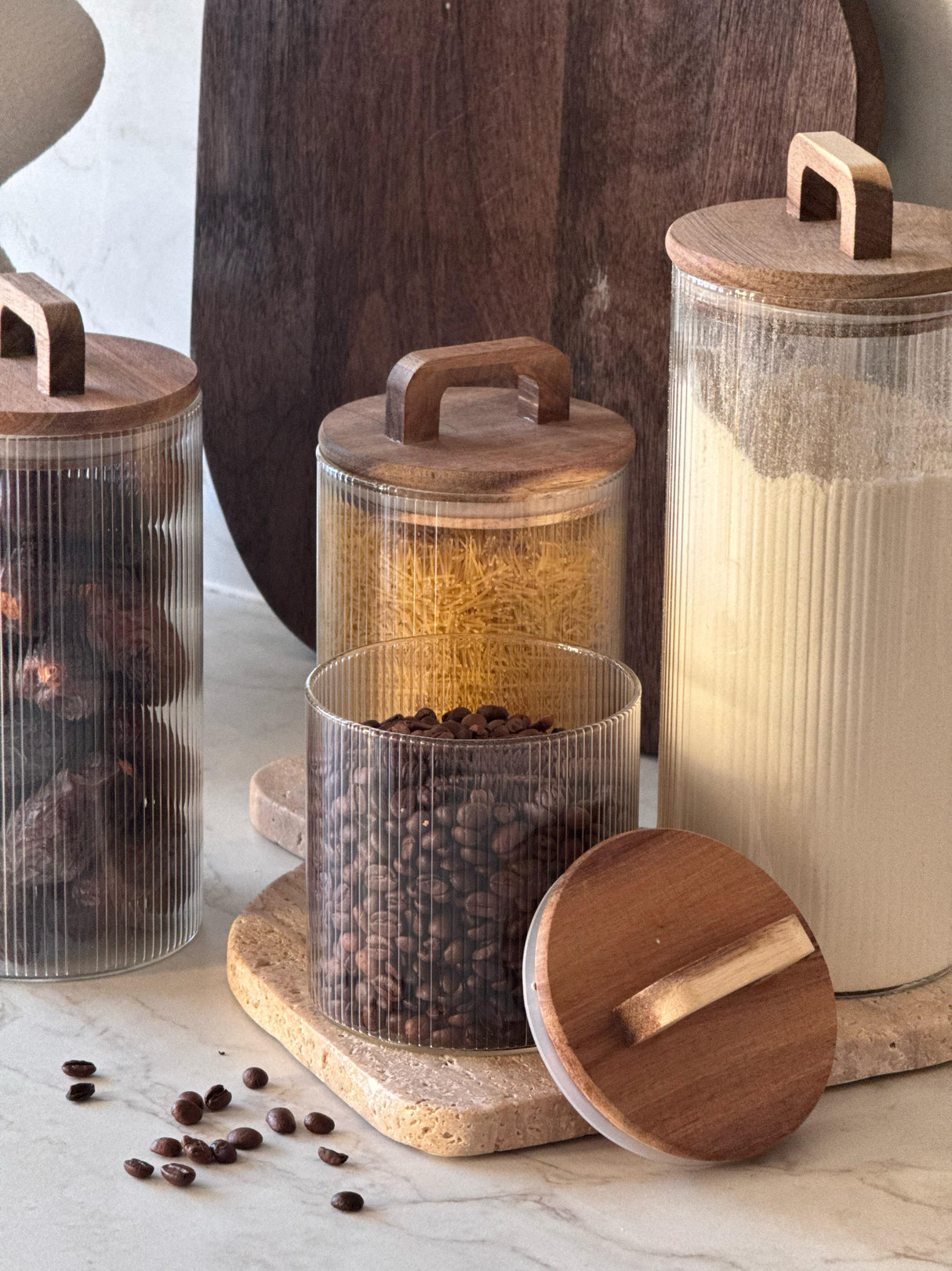 Riffle Vorratsdose mit Henkel