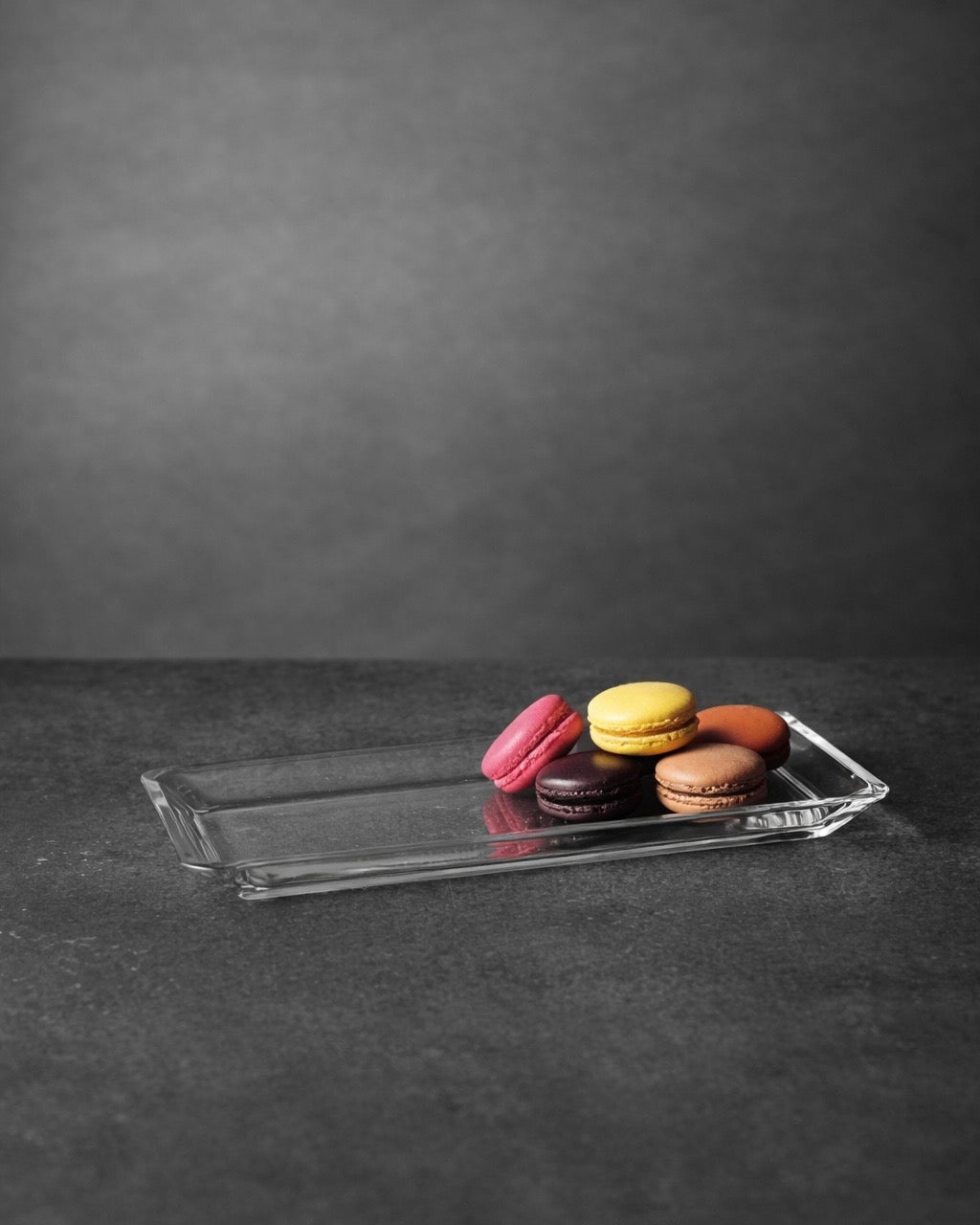 Crystalin glass plate